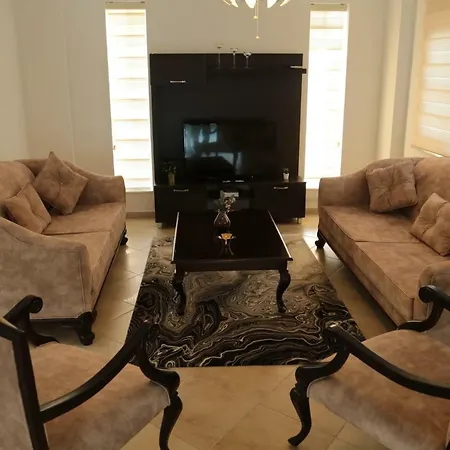 Aslam, Mahallesi 218 Sokak No 4c Tolerance Golf Sitesi C-1 Blok, Serik, Antalya Вилла *